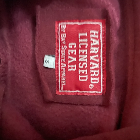Like new Harvard sweatshirt - Picture 2 of 5